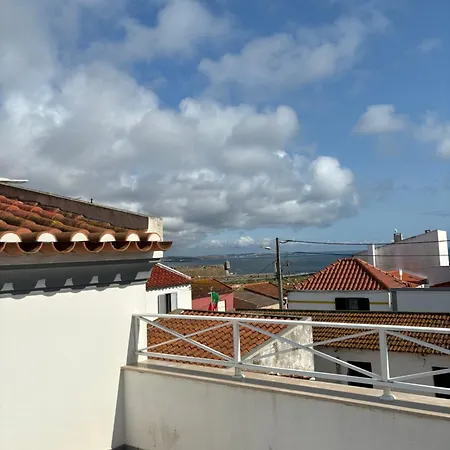 Visconde House